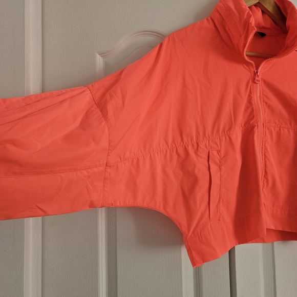 ZARA packable cropped rain jacket- PINK - Picture 4 of 8
